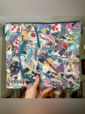 Quilted IPad Case - B&W Striped and Fruits